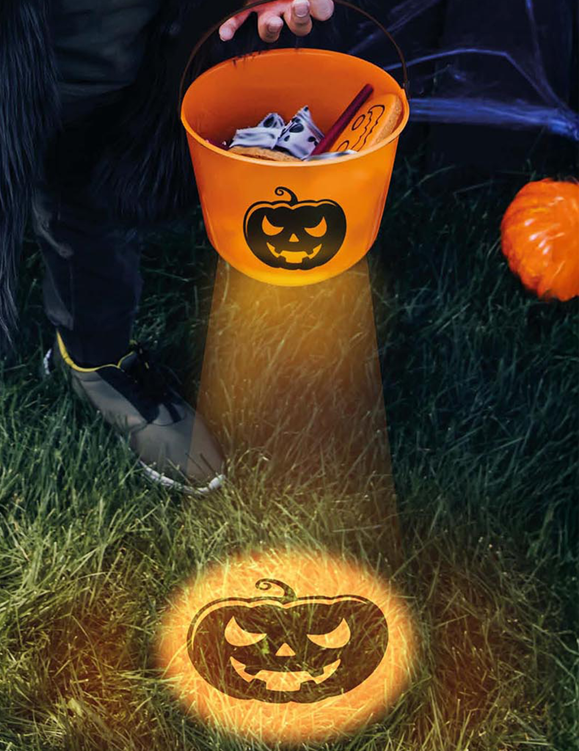 Leuchtender Bonbon Eimer Kürbis Halloween Süßigkeiteneimer 15 x 20cm von FIESTAS GUIRCA, S.L.