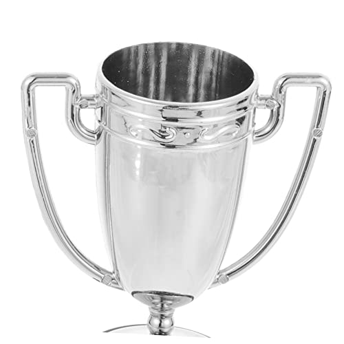 FIXOSHEE 8 Stück Teiliges Mini Pokale Goldene Trophäen aus Kunststoff mit Sockel Leichte Mini Awards für Schule Sport und Party Belohnungen Langlebige Dekorative Trophäen Wiederverwendbar von FIXOSHEE