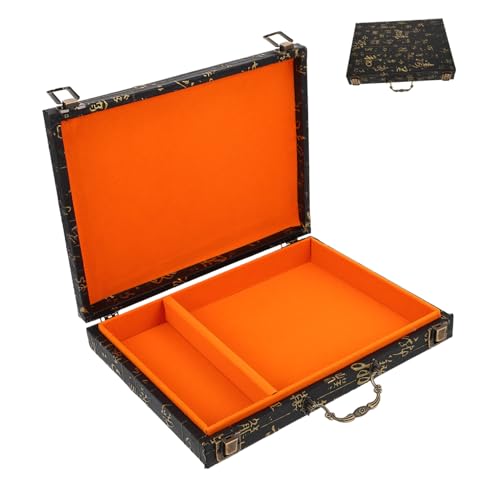FIXOSHEE Holz Mahjong Aufbewahrungsbox mit Geprägtem Vintage Design Tragbarer Spielkoffer mit Griff für Schach Mahjong und Brettspiele Multifunktionaler Spiele Organizer für Unterwegs FIXOSHEE Holz Mahjong Aufbewahrungsbox mit Geprägtem Vintage Design Tragbarer Spielkoffer mit Griff für Schach Mahjong und Brettspiele Multifunktionaler Spiele Organizer für Unterwegs von FIXOSHEE