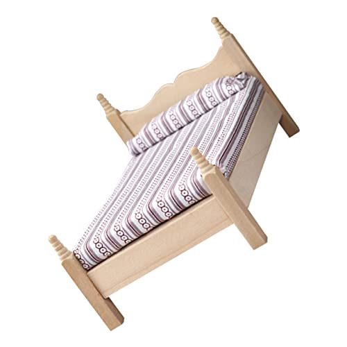 FOYTOKI Klassisches Einzelbett für Puppenhaus Realistische Mini Bett Dekoration für Schlafzimmer Layouts Hochwertige Verarbeitung für Miniaturmöbel FOYTOKI Klassisches Einzelbett für Puppenhaus Realistische Mini Bett Dekoration für Schlafzimmer Layouts Hochwertige Verarbeitung für Miniaturmöbel von FOYTOKI