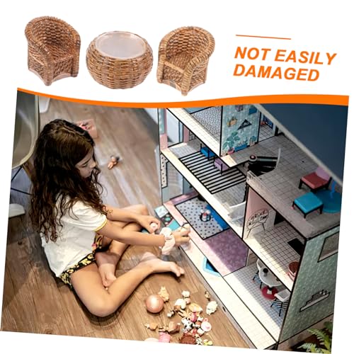 FOYTOKI Teiliges Puppenhaus Miniatur Möbel Set Handgewebter Bambus Tisch und Stühle Realistische Miniatur Deko Langlebiges Kunststoffmaterial Geeignet für Puppenhaus Zubehör und von FOYTOKI