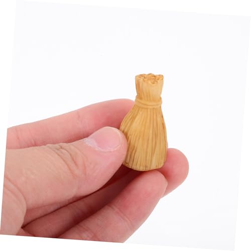 FRCOLOR 12 Stück Teiliges Mini Heuballen Kunststoff mit Stützfuß Realistische Miniatur Heuhaufen für Puppenhaus Gartendekoration Western Party Verschiedene Formen von FRCOLOR