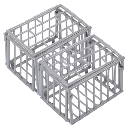FRCOLOR 2 Stück Miniatur Käfig aus Plastikkäfig für Actionfiguren und DIY Dekoration für Puppenhaus und Miniaturprojekte Detailreiche Gestaltung und Vielseitig Einsetzbar von FRCOLOR
