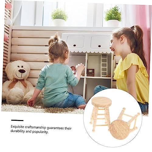 FRCOLOR 4 Stück Teiliges Miniatur Holzhocker für Puppenhaus Kindersicheres Naturfarbene Runde Sitzhocker als Puppenhausmöbel und Dekoration von FRCOLOR