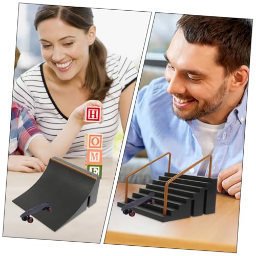 FUNNETOYU 2 Stück Fingerboard Ramp Kreatives Finger Skatepark Zubehör für Einfache Montage Geeignet für Jungen und Mädchen Ab Jahren Fördert Geschicklichkeit und Spielspaß FUNNETOYU 2 Stück Fingerboard Ramp Kreatives Finger Skatepark Zubehör für Einfache Montage Geeignet für Jungen und Mädchen Ab Jahren Fördert Geschicklichkeit und Spielspaß von FUNNETOYU