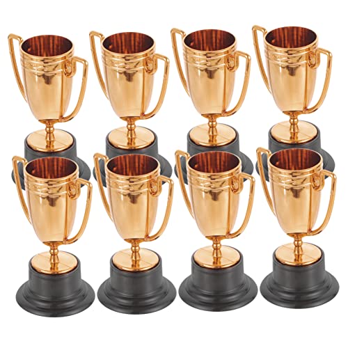 FUNNETOYU 8 Stück Trophäen Dekorationstrophäen Für Cheerleading Kinderpartys Preisträger Goldmedaillen Fußballtrophäe Für Kinderauszeichnungen® Mini Trophäe Wiederverwendbar von FUNNETOYU