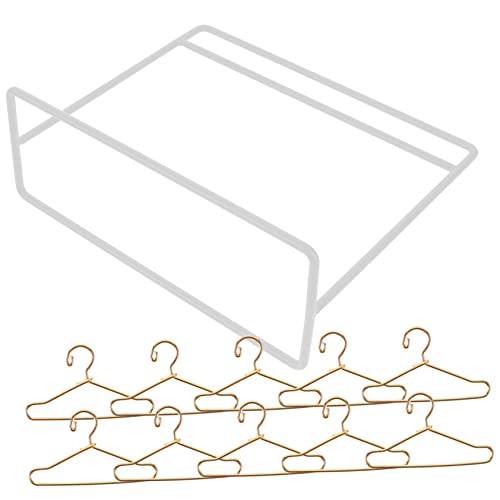FUNNETOYU Miniatur Puppenkleiderbügel Teilig aus Stabiler Weißer Trockenständer mit Goldfarbenen Kleiderbügeln Aufbewahrungs und Displayzubehör für Puppenkleidung von FUNNETOYU