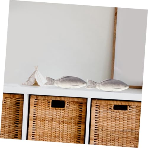 FUNOMOCYA 2 Stück Teiliges Zierkissen Fischform Weiches Dekokissen Gefülltes Kissen Simulation Karpfen Form Kreative Wohnraumdekoration Kinderzimmer Sofa FUNOMOCYA 2 Stück Teiliges Zierkissen Fischform Weiches Dekokissen Gefülltes Kissen Simulation Karpfen Form Kreative Wohnraumdekoration Kinderzimmer Sofa von FUNOMOCYA
