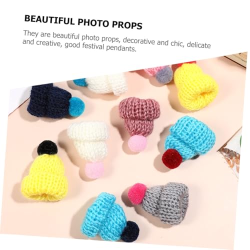 FUNOMOCYA 20 Stück Teiliges Miniatur Wollmützen Strapazierfähige Wiederverwendbare DIY Bastelaccessoires Kawaii Mini Hüte für Puppen Partydekoration und Kreative Zufällige Farbe von FUNOMOCYA