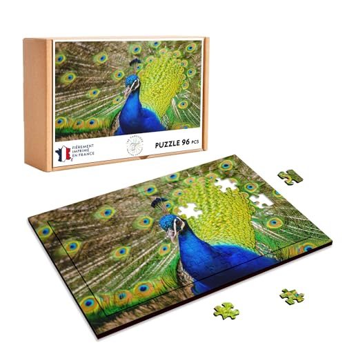 Puzzle aus Holz, 96 Teile, Nahaufnahme Pfau, der das Rad macht/Wildleben/Vogel von Fabulous