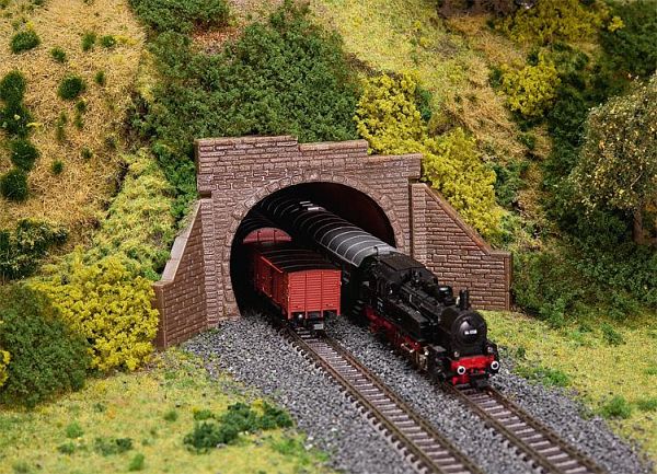 2 Tunnelportale 2 Tunnelportale von Faller