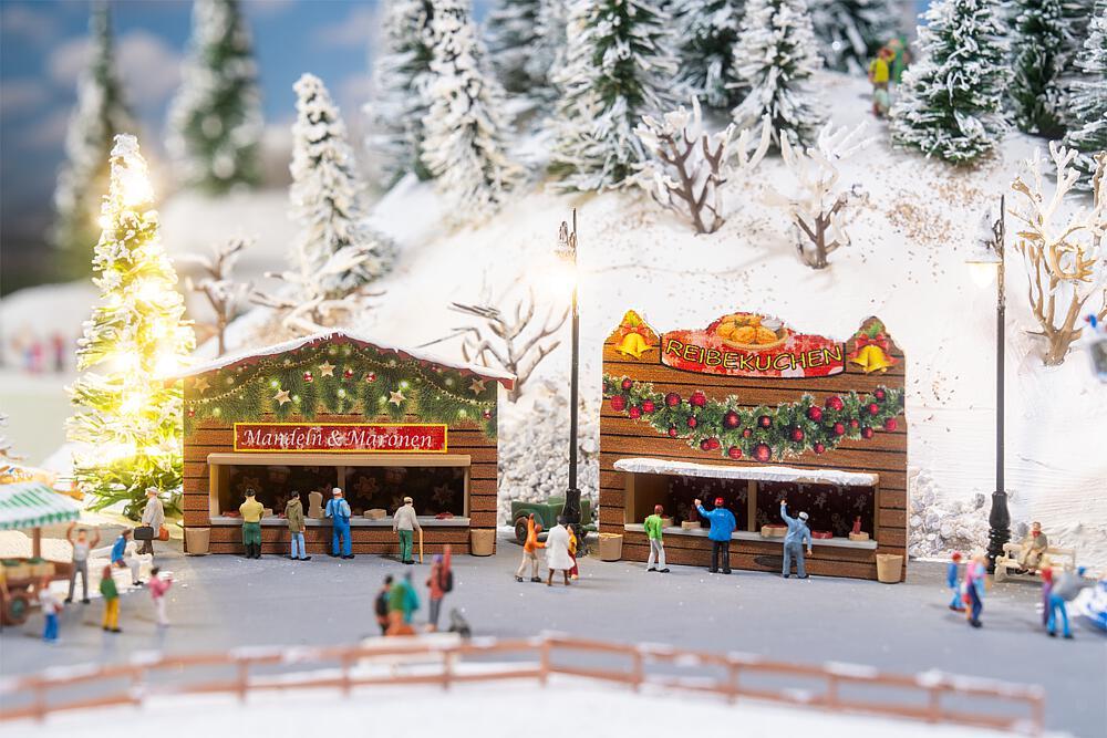 2 Weihnachtsmarktbuden von Faller