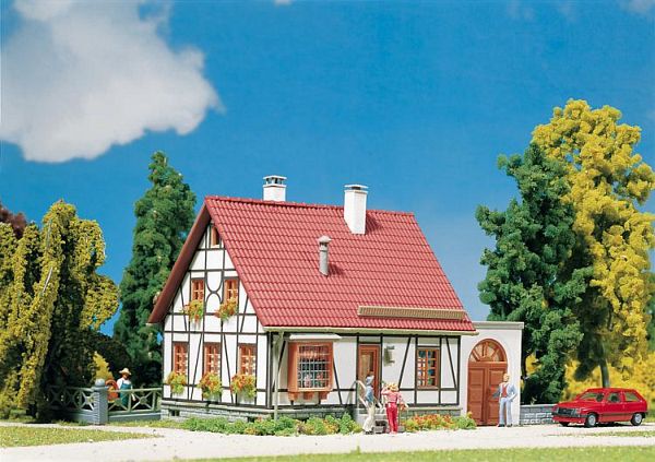 Fachwerkhaus mit Garage Fachwerkhaus mit Garage von Faller