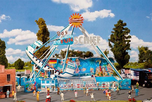 Fahrgeschäft FUN-Schiff Fahrgeschäft FUN-Schiff von Faller