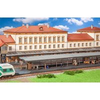 Faller 120105 H0 Bahnsteig Friedrichstadt Faller 120105 H0 Bahnsteig Friedrichstadt von Faller