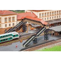 Faller 120109 H0 Fußgängerbrücke mit Überdachung von Faller