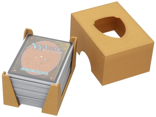 Feldherr Kartendeckhalter mit Deckel für Spielkarten in Standard Card Game Size - Platz für bis zu 150 Karten, Farbe:Gold Feldherr Kartendeckhalter mit Deckel für Spielkarten in Standard Card Game Size - Platz für bis zu 150 Karten, Farbe:Gold von Feldherr