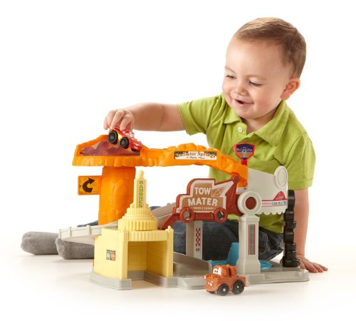Fisher-Price Mattel Y9856 Cars Wheelies Radiator Springs Spielset von Fisher-Price