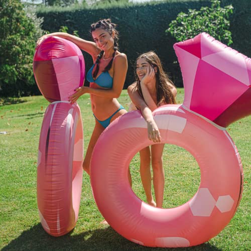 Float Joy Aufblasbarer Pink Diamond Verlobungsring Pool Float Tube – Bachelorette Party Dekorationen, Brautparty, Verlobungsparty Poolparty, perfekte Wasserlounge im Freien für Erwachsene und Kinder Float Joy Aufblasbarer Pink Diamond Verlobungsring Pool Float Tube – Bachelorette Party Dekorationen, Brautparty, Verlobungsparty Poolparty, perfekte Wasserlounge im Freien für Erwachsene und Kinder von Float Joy