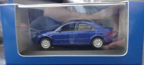 Ford Mondeo MKIII, met.-blau, Stufenheck, 2001, Modellauto, Fertigmodell, Minichamps 1:43 von Ford
