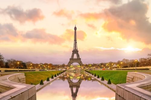 Fertig gerahmtes Leinwandbild - Motiv: Gespiegelt - Blick auf den Eiffelturm in Paris - Bilder/Fotos/Wandbilder/Souvenirs aus Frankreich, Größen Name: 120 x 80 cm von Fotografie Torsten Ackermann