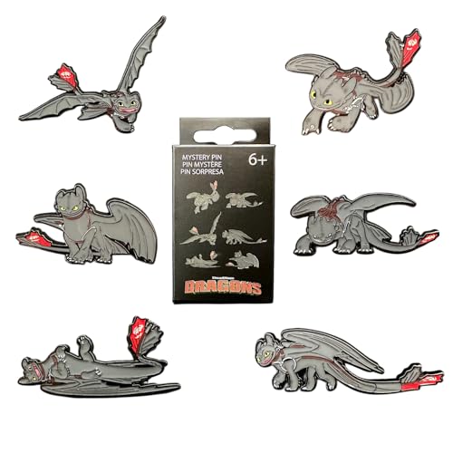 Loungefly - Dreamworks - How To Train Your Dragon - Toothless - Enamel Pin - Styles Vary - 1 Of 6 - How To Train Your Dragon - Blind Box - Emaille-Nadeln - Niedliche Brosche Zum Sammeln & Taschen Loungefly - Dreamworks - How To Train Your Dragon - Toothless - Enamel Pin - Styles Vary - 1 Of 6 - How To Train Your Dragon - Blind Box - Emaille-Nadeln - Niedliche Brosche Zum Sammeln & Taschen von Funko