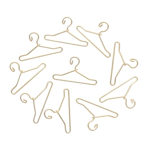 GALPADA 40 Stück Miniatur Puppenkleiderbügel aus Gold für Puppenschrank Puppenhaus Mini Kleiderstange Zubehör zur Praktischen und Schonenden Aufbewahrung von Puppenkleidung GALPADA 40 Stück Miniatur Puppenkleiderbügel aus Gold für Puppenschrank Puppenhaus Mini Kleiderstange Zubehör zur Praktischen und Schonenden Aufbewahrung von Puppenkleidung von GALPADA