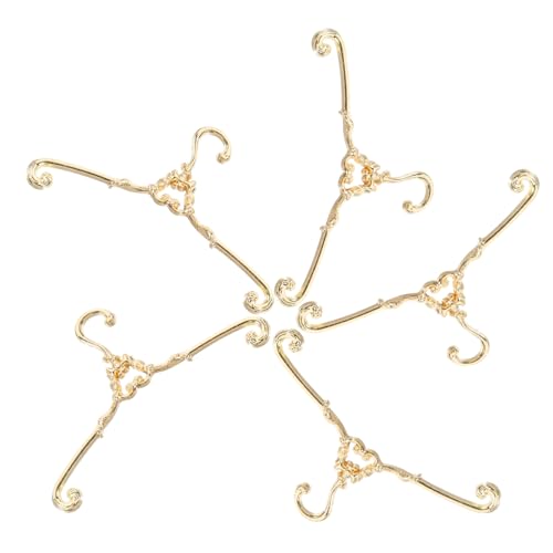GALPADA 5 Stück Teiliges Miniatur Puppenkleiderbügel aus Hochwertigem Metall Vintage Stil für Puppenhaus Zubehör und Puppenkleidung Praktische Organizer für Puppenkleider und Accessoires von GALPADA