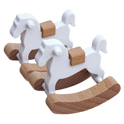 GARIOUANS 2 Stück Miniatur Holz Schaukelpferd Puppenhaus Zubehör Rustikal Detailreich Dekoration Babyzimmer Ornament von GARIOUANS