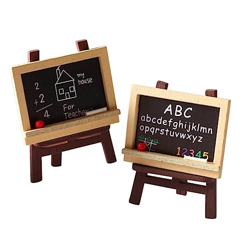 4 Stück Holz Easel mit Kreidetafel und Zubehör für Puppenhäuser Kreative Gestaltung von Mikro Landschaften von GARVALON