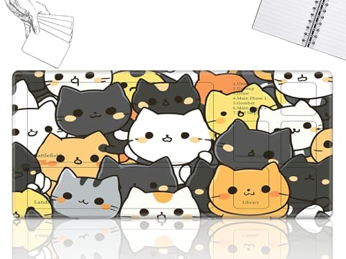 GFRGTFHYT Playmat für MTG-Karten Spielmatte mit rutschfester Gummiunterseite, genähte Feldregeln, Zonen, Spielmatte, Schreibtischmatten mit niedlichen Katzen, Größe 61 x 35,6 cm, Mauspad für MTG TCG GFRGTFHYT Playmat für MTG-Karten Spielmatte mit rutschfester Gummiunterseite, genähte Feldregeln, Zonen, Spielmatte, Schreibtischmatten mit niedlichen Katzen, Größe 61 x 35,6 cm, Mauspad für MTG TCG von GFRGTFHYT