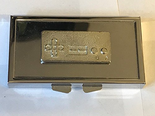 Gifts for All TG143 Classic Vintage-Spielekonsolen-Controller, 8-Bit-Joypad, aus feinem englischen Zinn, auf einer verspiegelten Pillendose für 7 Tage Gifts for All TG143 Classic Vintage-Spielekonsolen-Controller, 8-Bit-Joypad, aus feinem englischen Zinn, auf einer verspiegelten Pillendose für 7 Tage von GIFTSFORALL
