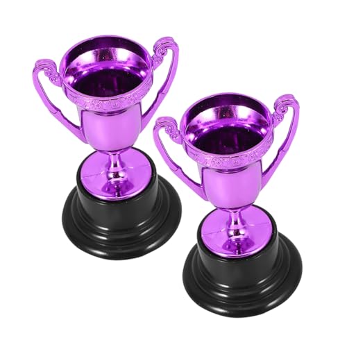 GLEAVI 2 Stück Kleine Pokale Kreative Trophäen für Kindergeburtstage Partys und Wettbewerbe Plastik Trophäen Auszeichnung für Teilnehmer Design Modelle Farbe GLEAVI 2 Stück Kleine Pokale Kreative Trophäen für Kindergeburtstage Partys und Wettbewerbe Plastik Trophäen Auszeichnung für Teilnehmer Design Modelle Farbe von GLEAVI
