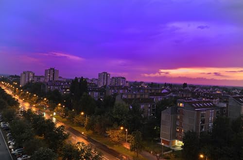 GLHUIOZ 500 Teile Holzpuzzle DIY Scenery Abstract Moderne Wohnkultur Wandkunst Intelligenz Spiel Einzigartiges Geschenk Novi Sad, Serbien 52x38cm von GLHUIOZ