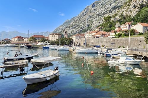 GLHUIOZ Puzzle 1000 Teile,Puzzle für Erwachsene, Impossible Puzzle,Puzzle farbenfrohes Legespiel,uzzle farbenfrohes Legespiel,Erwachsenenpuzzle Montenegro Marinas Motorbootbucht 75x50cm von GLHUIOZ