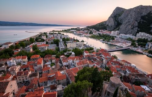 GUOHLOZ Puzzle Erwachsene - Favorite Things | Puzzle 1000 Teile Erwachsene | Puzzel | Puzzle für Erwachsene | Farbverlauf Puzzle | Omiš, Fluss Cetina, Landschaften, 75x50cm von GUOHLOZ