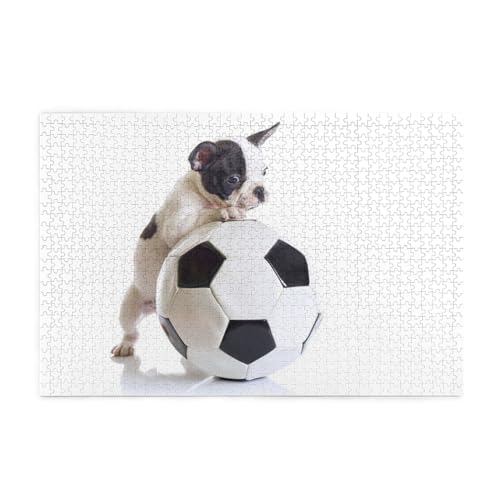 Französischer Bulldogge-Welpe mit Fußball, Puzzles 1000 Teile Holzpuzzle Spielzeug Familienspiel Wanddekoration von GVCXCSGE
