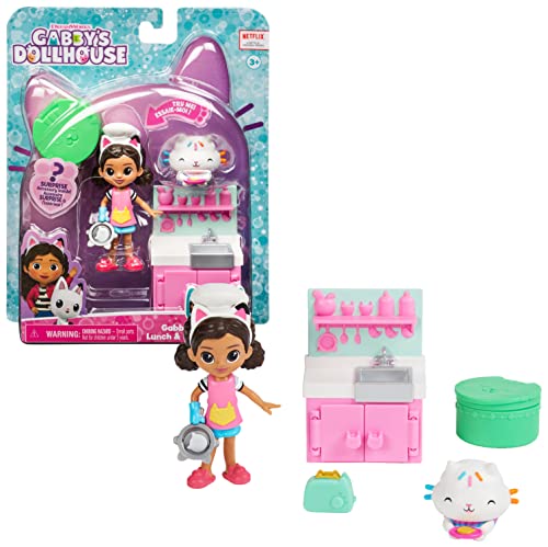 Gabby’s Dollhouse Cat-tivity Set, Lunch and Munch – Küchen Set mit Gabby und Kuchi (engl. Cakey), Zubehörteil, Überraschungsbox und Möbelstück, geeignet für Kinder ab 3 Jahren von Gabby's Dollhouse