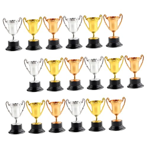Garneck Preistrophäen-Spielzeug – 18 Mini-trophäen Aus Kunststoff Perfekt Als Partyspiel-preise Belohnungen Im Klassenzimmer von Garneck