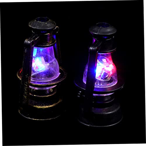 Garneck 2 Stück Petroleumlampe Modell Laternen Modelle Puppe Home Prop Retro Foto Requisiten Mini Petroleum Ornament Petroleumlampe Schmuck Möbel Modell Tischlampe Kinderspielzeug von Garneck