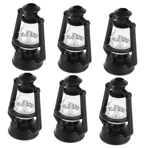 Garneck 6 Stück Puppenhauslaterne deko Szene kleine Petroleumlampe Landschaft Dolly Miniatur winzig Möbel Figur Bausatz Mini House Decor Retro Mikro Plastik Black Garneck 6 Stück Puppenhauslaterne deko Szene kleine Petroleumlampe Landschaft Dolly Miniatur winzig Möbel Figur Bausatz Mini House Decor Retro Mikro Plastik Black von Garneck