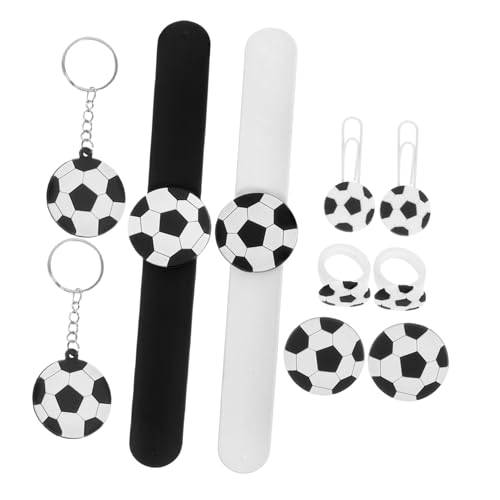 Gatuida 10Stücke Teiliges Fußball Goodie Bag für Mitgebsel für Fußball Party Enthält Schlüsselanhänger Ringe Lesezeichen Anstecknadeln und Slap Armbänder für Geburtstagsfeiern von Gatuida