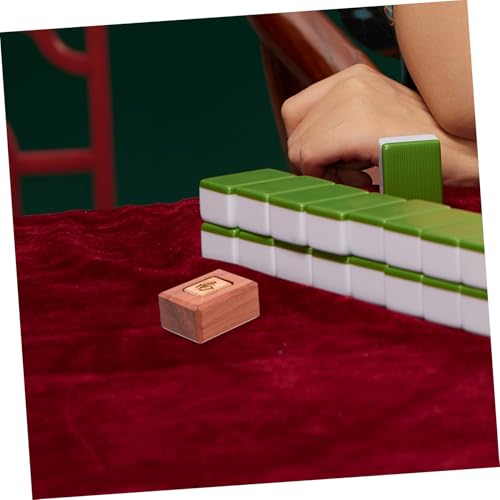 Gatuida Mahjong Windanzeiger aus Edlem Holz für Chinesisches Spiel Elegantes Design Spielerfreundlich für Profi Gelegenheitsspieler Zubehör für American Mahjong Zufällige Gravur Gatuida Mahjong Windanzeiger aus Edlem Holz für Chinesisches Spiel Elegantes Design Spielerfreundlich für Profi Gelegenheitsspieler Zubehör für American Mahjong Zufällige Gravur von Gatuida
