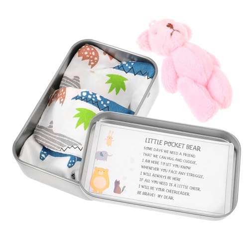 Gatuida Mini Plüschbär in Geschenkbox Kleines Kuscheltier Dekoration Leichter Mini Stoffbär im Blauen Stoffbeutel mit Rosa Metallbox für Büro Kinderzimmer Geburtstag und Festliche Anlässe Gatuida Mini Plüschbär in Geschenkbox Kleines Kuscheltier Dekoration Leichter Mini Stoffbär im Blauen Stoffbeutel mit Rosa Metallbox für Büro Kinderzimmer Geburtstag und Festliche Anlässe von Gatuida