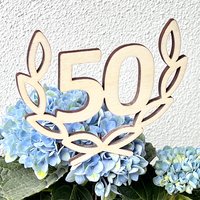 Blumenstecker, Pflanzenstecker u. Geschenkeanhänger zur Goldhochzeit, "50" mit Kranz, Deko für Blumentopf oder Strauß von Geburtstagsfee