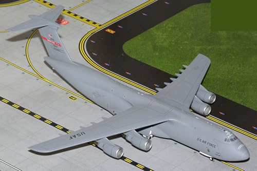 GeminiJets G2AFO1136 U.S. Air Force C-5M Super Galaxy (Westover AFB); Maßstab 1:200 von GeminiJets