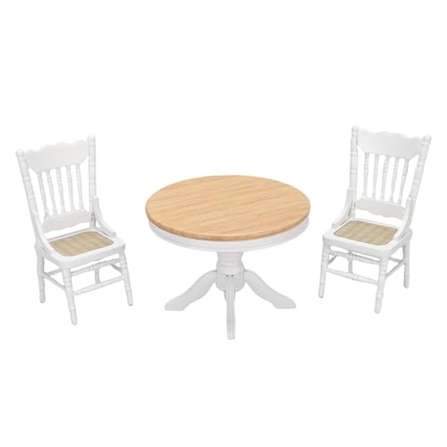 Generic Esstisch- und Stuhlset für Puppenhäuser Im Maßstab 1:12, 3-teiliges Miniaturmöbelset aus Massivholz mit Detailliertem Design Generic Esstisch- und Stuhlset für Puppenhäuser Im Maßstab 1:12, 3-teiliges Miniaturmöbelset aus Massivholz mit Detailliertem Design von Generic