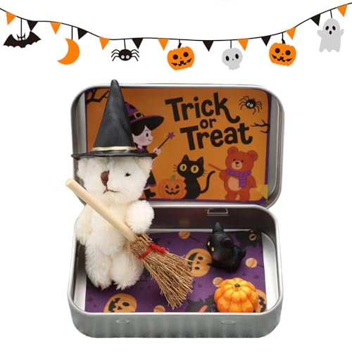 Halloween-Bär in Einer Geschenkbox, handgefertigter Hexen-Teddy aus Plüsch mit Zauberhut, Besen, Kürbisse & Katze, Kleiner emotionaler Trostbär, Kuscheltier for Kinder, Freunde und Familie Halloween-Bär in Einer Geschenkbox, handgefertigter Hexen-Teddy aus Plüsch mit Zauberhut, Besen, Kürbisse & Katze, Kleiner emotionaler Trostbär, Kuscheltier for Kinder, Freunde und Familie von Generic