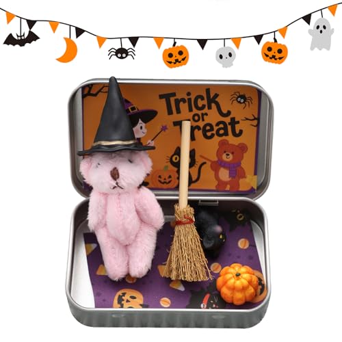 Halloween-Bär in Einer Geschenkbox, handgefertigter Hexen-Teddy aus Plüsch mit Zauberhut, Besen, Kürbisse & Katze, Kleiner emotionaler Trostbär, Kuscheltier for Kinder, Freunde und Familie Halloween-Bär in Einer Geschenkbox, handgefertigter Hexen-Teddy aus Plüsch mit Zauberhut, Besen, Kürbisse & Katze, Kleiner emotionaler Trostbär, Kuscheltier for Kinder, Freunde und Familie von Generic
