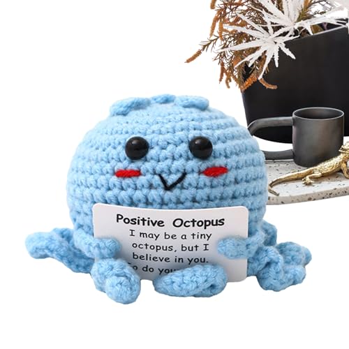 Oktopus-Puppe | Handgewebtes Handwerk | Kleines Häkelplüsch mit Atemkarte und lächelndem Gesicht | durchdachtes Sammlerstück für Freunde, Schreibtischdekoration und Inspiration Oktopus-Puppe | Handgewebtes Handwerk | Kleines Häkelplüsch mit Atemkarte und lächelndem Gesicht | durchdachtes Sammlerstück für Freunde, Schreibtischdekoration und Inspiration von Generic